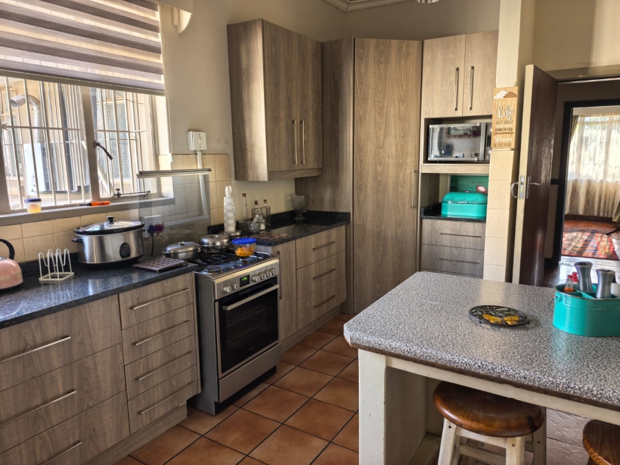 4 Bedroom Property for Sale in Parys Free State